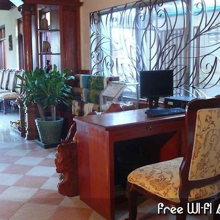 Han Kong Hotel And Restaurant Siem Reap Exterior photo