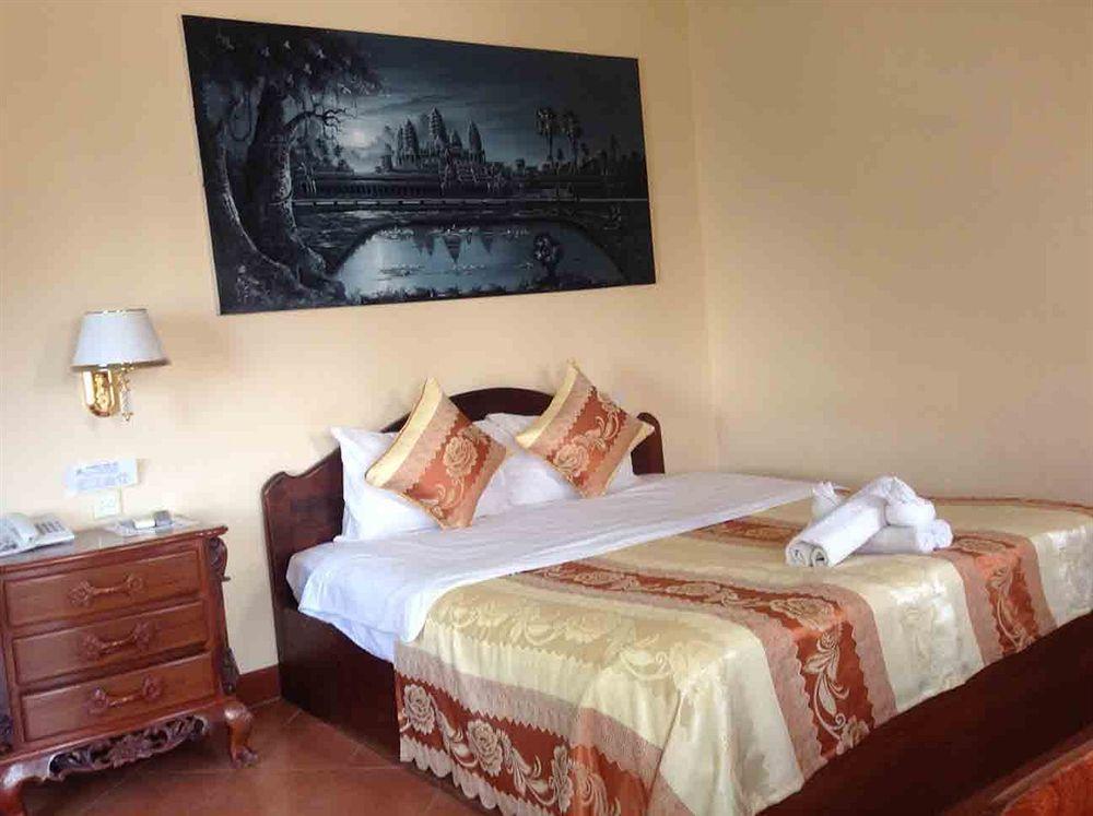 Han Kong Hotel And Restaurant Siem Reap Exterior photo