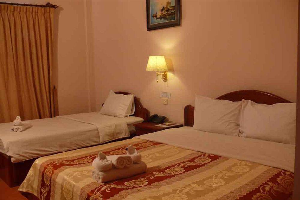 Han Kong Hotel And Restaurant Siem Reap Exterior photo